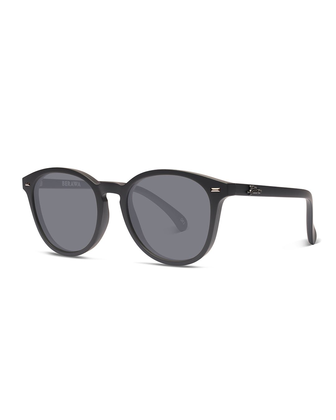 Berawa | Polarised Matt Black | angle