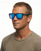 Laguna | Mirror Matt Black / Xtal Neon | lifestyle