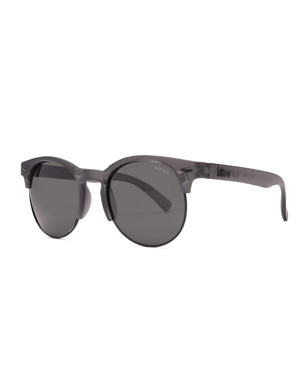 Wild | Polarised Matt Xtal Smoke | angle