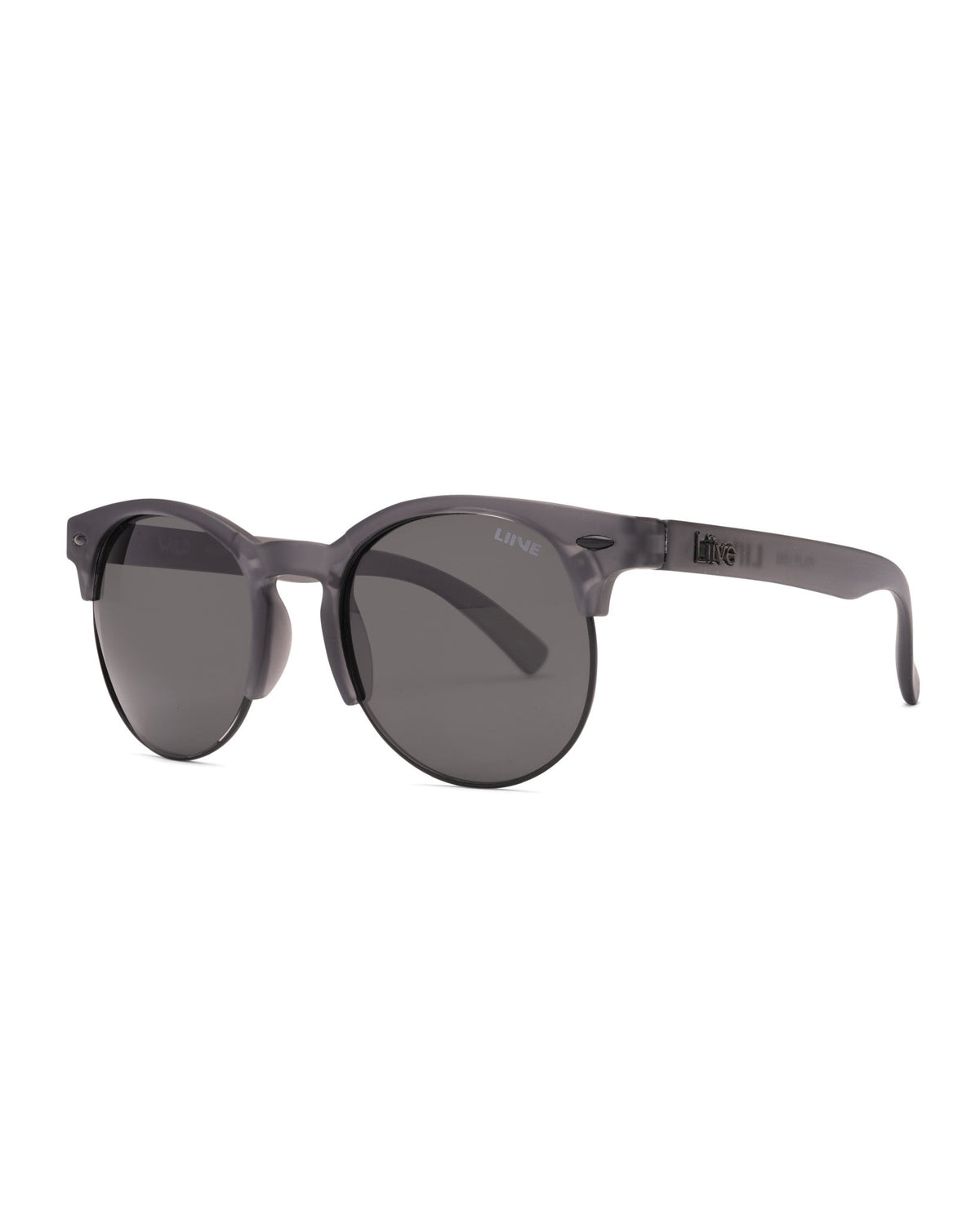 Wild | Polarised Matt Xtal Smoke | angle